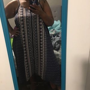 Paisley print flows dress